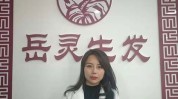 门店多年老美业人吕姐多平(的人白发门店养发多年)