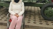 红粉嫂子宝宝坐轮椅(红粉宝宝嫂子手术坐轮椅)