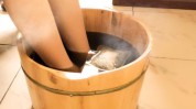 都在能用美容院(都在美容院能用艾草泡脚)