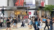 HM股价大跌 其整年
利润率目标和6月贩卖
远景
令人猜疑
