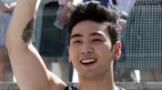 腋毛男生要不要(腋毛越多自己的毛发男生)