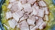 炖肉下饭冬天一润肠(炖肉下饭白菜酸菜冬天)