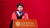 北大刘俏驳倒
“中国登顶论”，这是一个近期传播
甚广、影响深远的中国经济叙事