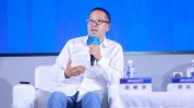 俞敏洪：李东生身上有种“不买账”的精力
