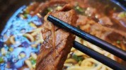 贵阳解馋一绝牛肉风味招牌(牛肉贵阳米粉解馋风味)