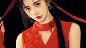 龙年好运红色(龙年红色好运红唇眼妆)