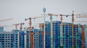 大量城投只拿地不开辟
，机构称“3.3亿方米土储待开工”