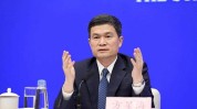 证监会副主席方星海：对本地
企业境外上市加快存案
，鼓励优先选择香港