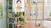 屏风灯箱装修设计化妆品重点空间(化妆品屏风灯箱顾客装修)