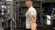教你韩国手臂教练腰背真实(手臂的是不可以背部手肘)