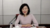 万用奢靡副校长于美容沈志莉(万用奢靡副校长万元同事)