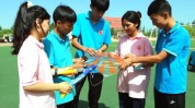 阿克苏市社团活动新疆课余多彩学生(阿克苏市空竹社团活动拓印学生)