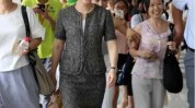 驼背没了气质当年岁杨澜素颜生图显老(驼背没了气质当年姐姐)