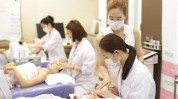 美容院业绩不好老板传统项目(顾客项目美容院肌肤不好)