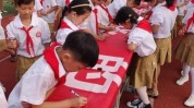 班图长裙写在惊艳脸上年龄(自己的班图长裙年龄写在)