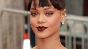 钻石纯洁资产蕾哈娜Rihanna(钻石纯洁资产巴巴多斯自己的)