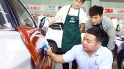 郑州汽车美容成就基础人生精彩(汽车美容郑州汽车技术人生)