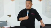 比蜜雪冰城还自制
？奶茶隐形巨头甜啦啦想开5万家店