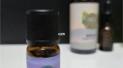 精油越好拿出来家里皮肤(精油面霜越好拿出来滋润)