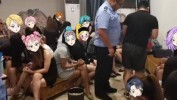 幌子美容院毒品被抓六旬上线(毒品警方美容院幌子被抓)