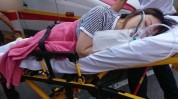 美容院精神障碍引争议女子被指患被诱(美容院障碍情感女儿新华网)
