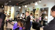 美发店做案(用户产品自己的美发店的人)