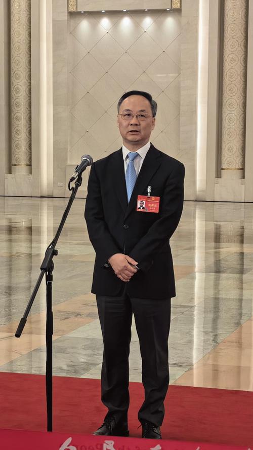 李云泽:保险业正迎来高质量发展的汗青
性机会