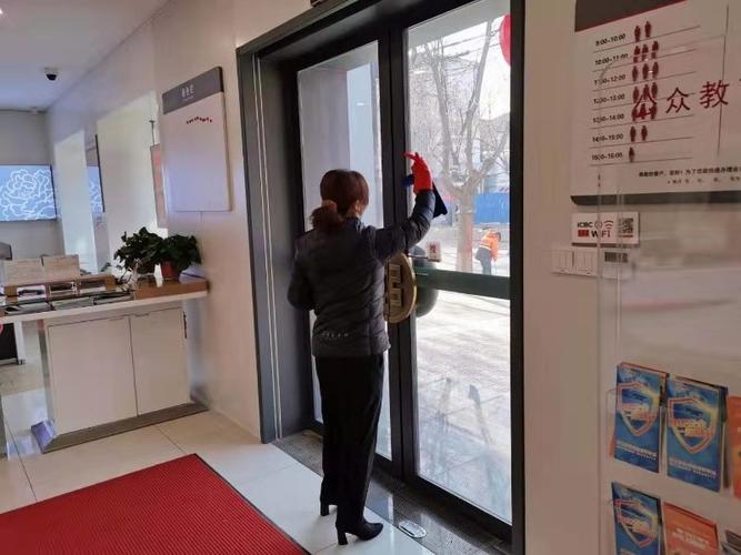 疫情难关门店(疫情门店线上顾客员工)
