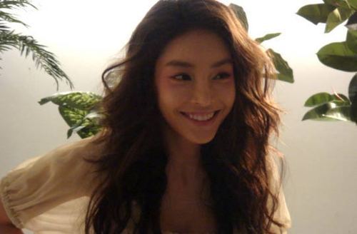 惨痛可怕代价女孩方法明星(惨痛血液代价方法女孩)
