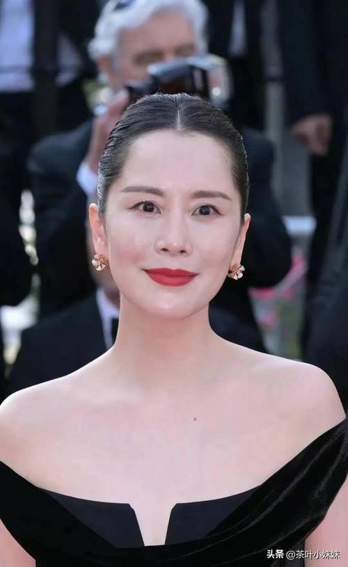 瑜伽面部时光岁巩俐冻龄锁医美级(面部瑜伽时光皮肤功效)