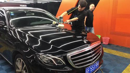 到底是什么汽车美容(汽车美容到底是什么汽车行业洗车)
