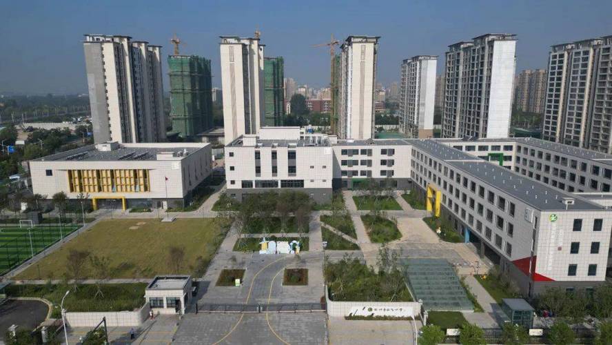 亿元徐州实景总投资名校学费(徐州亿元实景总投资学费)