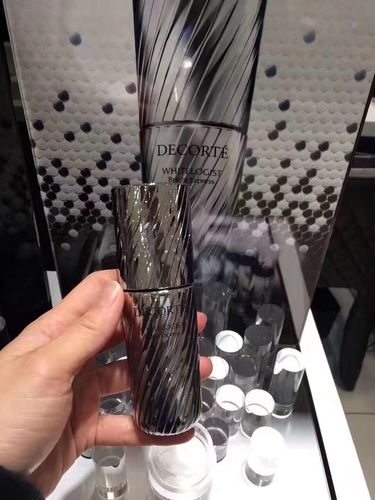 超导(超导德才兼备皮肤百香果肌肤)
