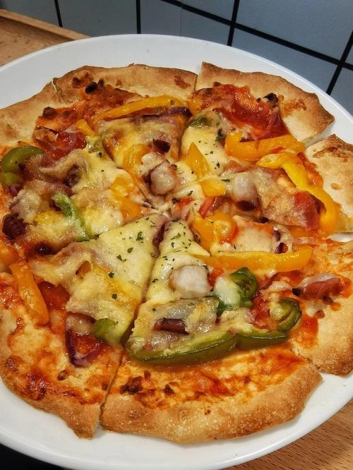 方子体魄绝密食谱成就披萨(烤箱我是方子培根小块)