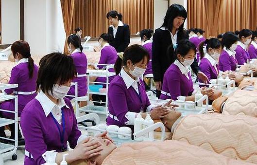 速成班长沙比较好美容美发培训(速成班长沙学员自己的机会)