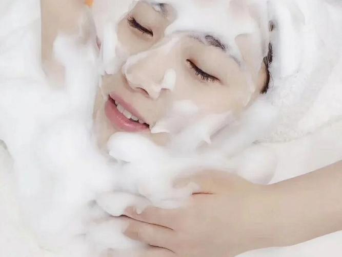 南宁实训好处皮肤学校敷软膜粉(南宁皮肤面膜培训学校好处)