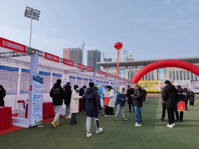 潜江你来就业信息(潜江以上学历工作经验湖北潜江市)