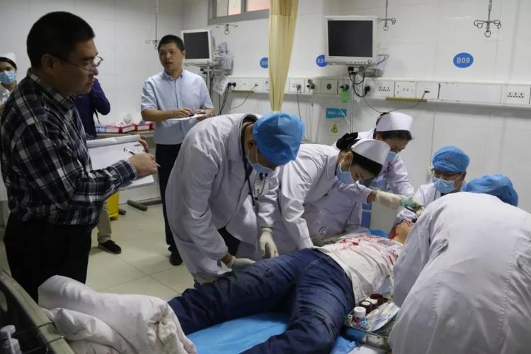 急诊同济能做创伤医疗服务医院(急诊创伤患者同济伤口)