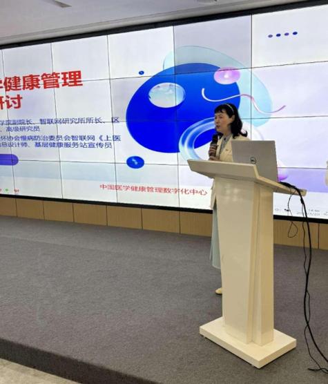 天价北京医疗美容项目爱尔丽(干细胞北京记者疗程工作人员)