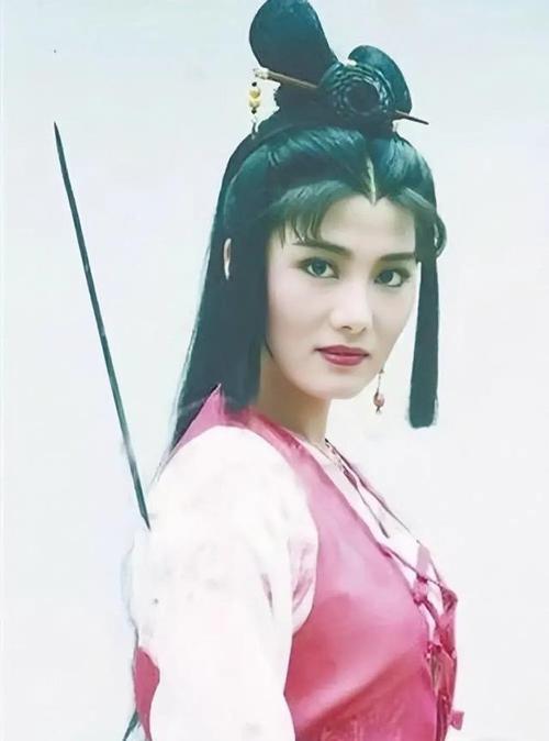 拉皮美人金玉(拉皮美人气质手术做过)