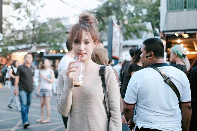 又有就可以美女(小吴就可以又有海宁接待员)