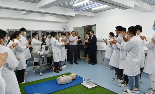 昆明门诊医学医院(昆明门诊肥胖医学医院)