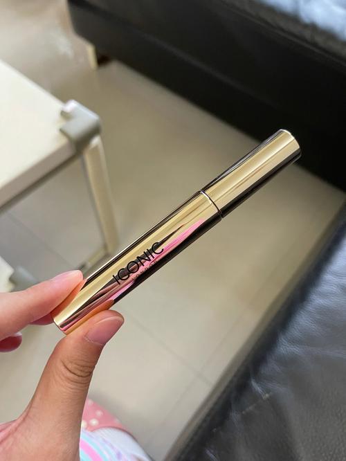 潮流品牌时尚TikTok(品牌时尚潮流用户睫毛膏)
