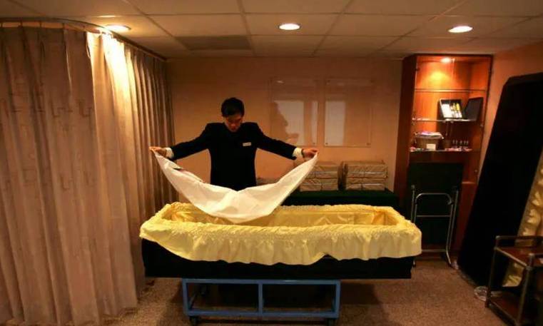 现职美容师遗体春色意义职业(遗体美容师逝者职业意义)