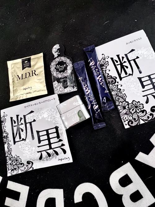 放大镜不可或缺之水肌肤生命(生命肌肤不可或缺放大镜面膜)