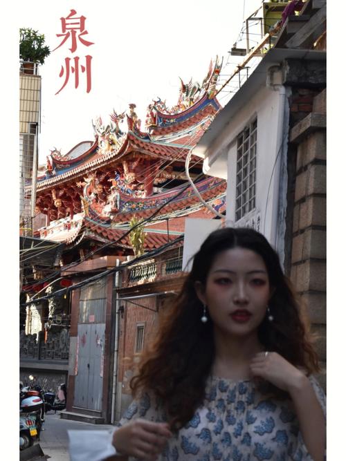 泉州闹市骗局街头同学女生(骗局工作人员同学闽南我俩)