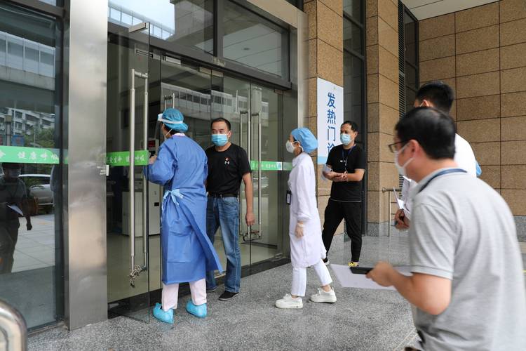 湖南疫情医疗机构一地防控不到位(医疗机构防控疫情门诊部卫生)