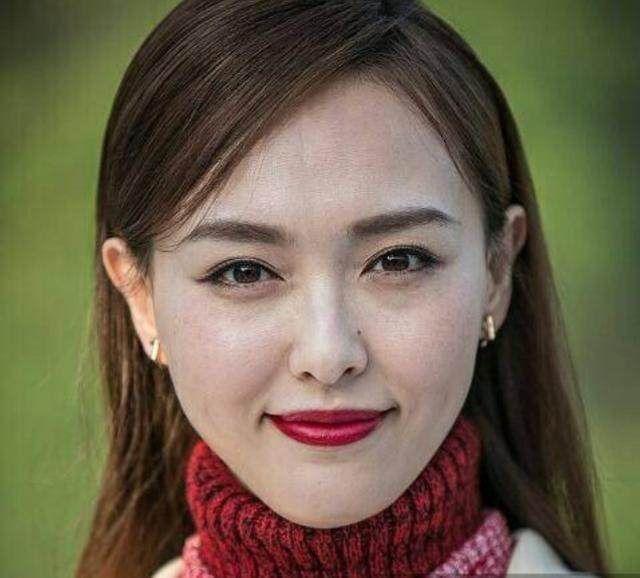 大家都她了处境皱纹真实暴露了(大家都她了处境皱纹自己的)