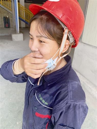 女工汗水美容护肤方式建筑(女工汗水建筑美容护肤方式)