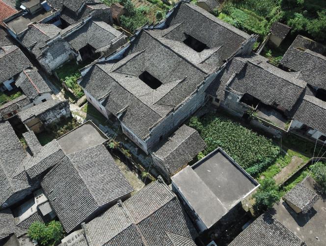 通山县石门妙招桥镇南林(石门村庄通山县乡贤乡村)